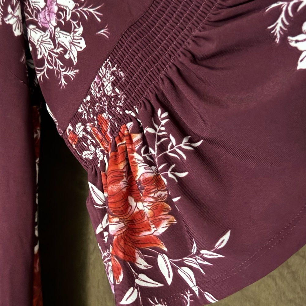 Dressbarn Women’s Plus Burgundy Floral Dress - Picture 5 of 7